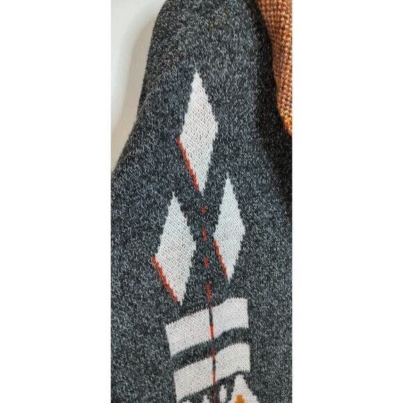 Shyanne Gray and Brown Hooded Cardigan - Picture 6 of 9